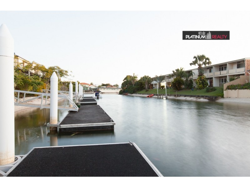 Broadbeach Waters QLD 4218