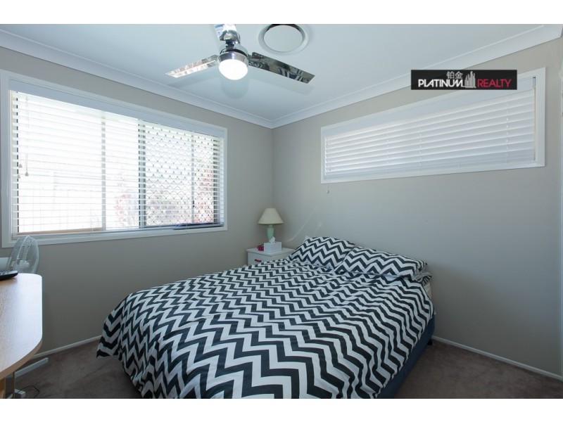 15 Summerwine Street, Burleigh Waters QLD 4220