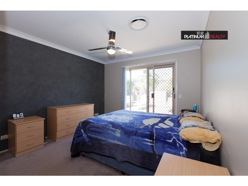 15 Summerwine Street, Burleigh Waters QLD 4220