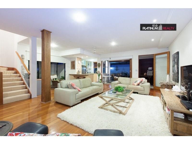 2-6 Peerless Avenue, Mermaid Beach QLD 4218