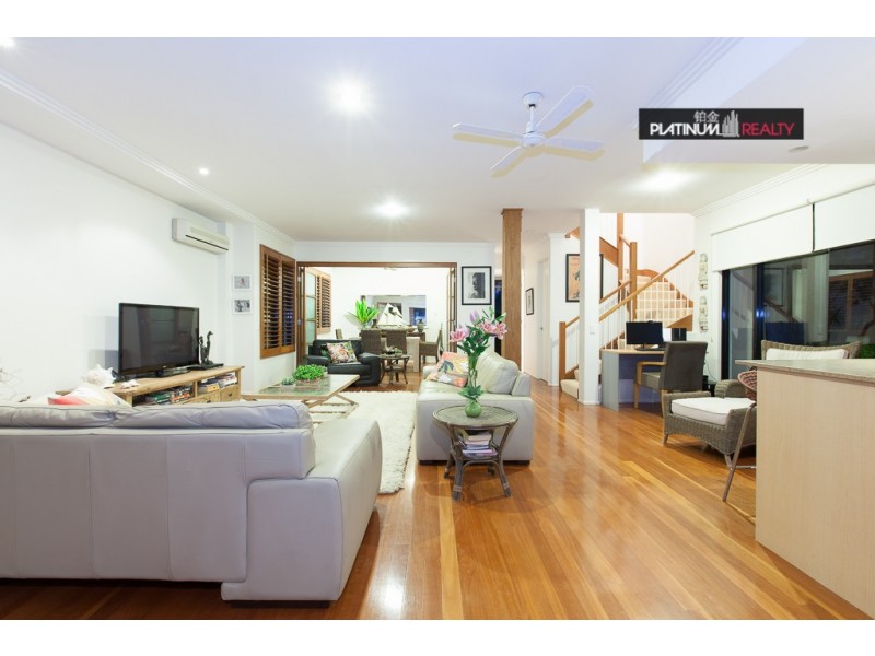 2-6 Peerless Avenue, Mermaid Beach QLD 4218
