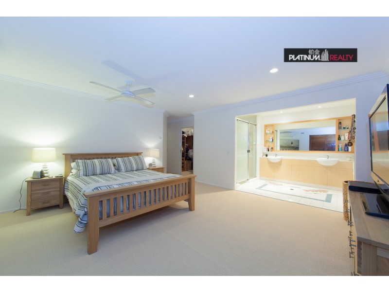 2-6 Peerless Avenue, Mermaid Beach QLD 4218