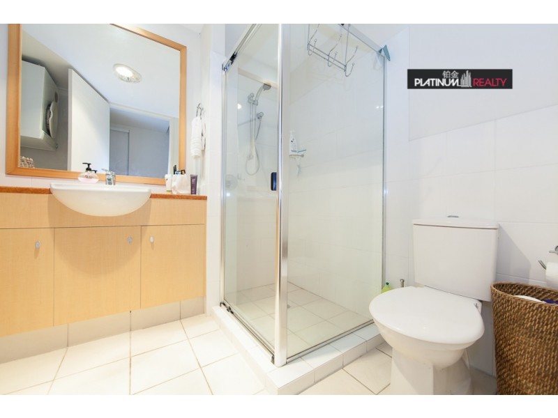2-6 Peerless Avenue, Mermaid Beach QLD 4218
