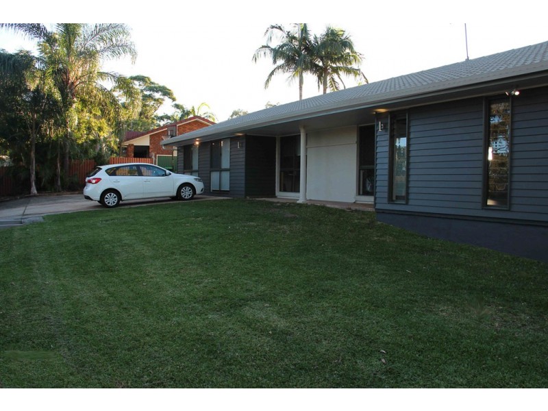 8 Beauty Point Drive, Robina QLD 4226