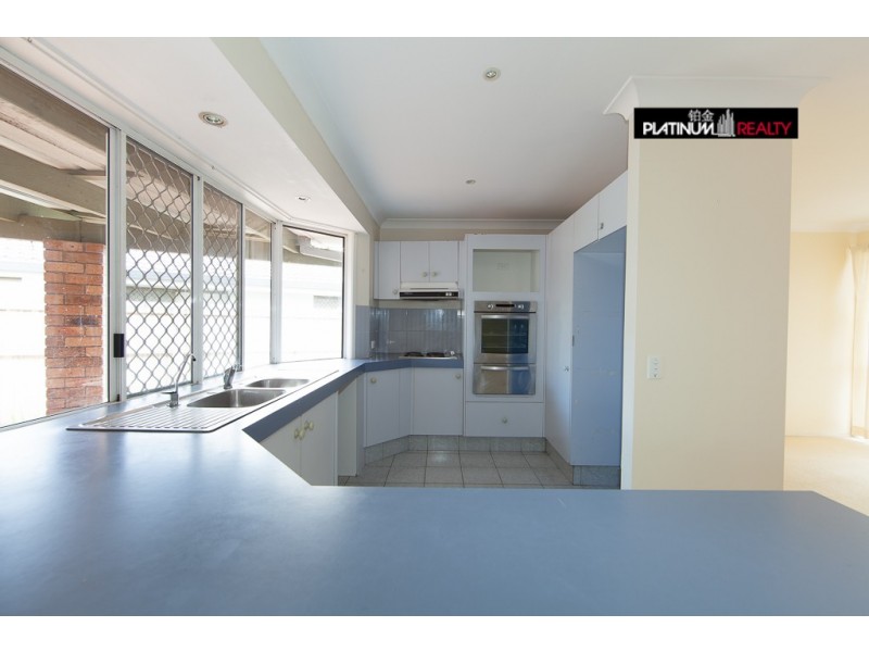 12 Tattler Way, Burleigh Waters QLD 4220