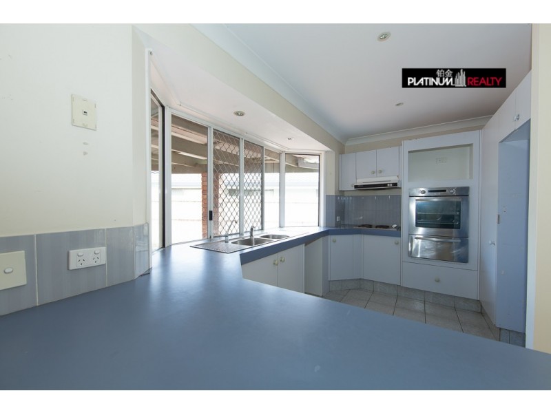 12 Tattler Way, Burleigh Waters QLD 4220