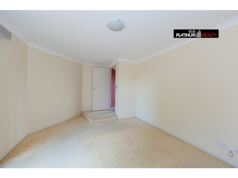 12 Tattler Way, Burleigh Waters QLD 4220