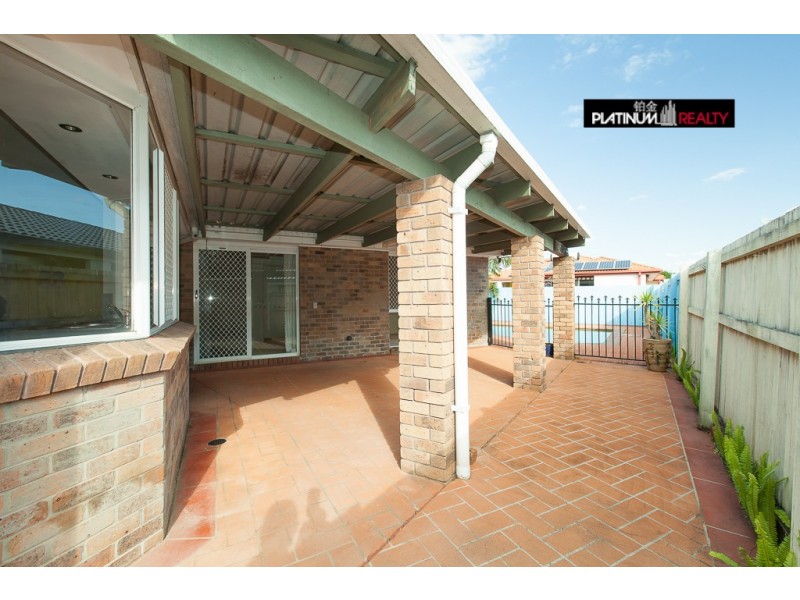 12 Tattler Way, Burleigh Waters QLD 4220