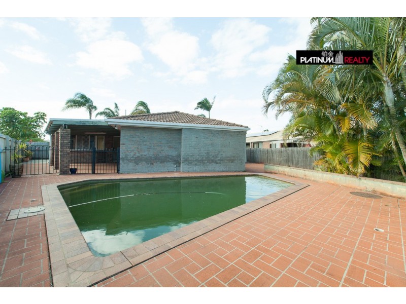 12 Tattler Way, Burleigh Waters QLD 4220