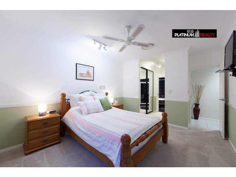 19 Kuranda Dr, Robina QLD 4226