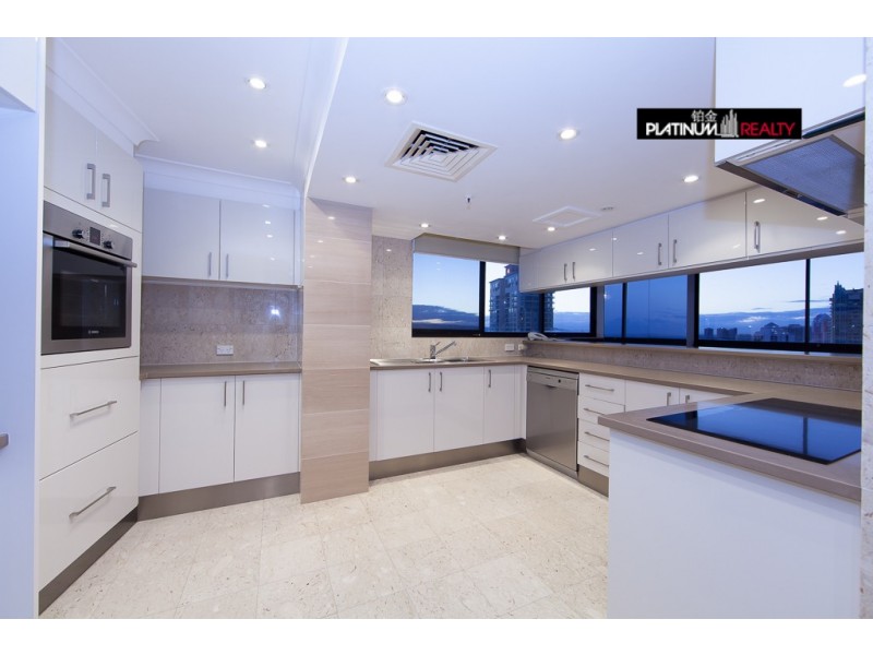 80 The Esplanade, Surfers Paradise QLD 4217