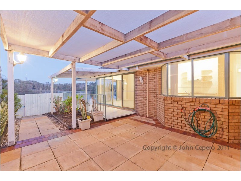 25 Tristan court, Benowa QLD 4217