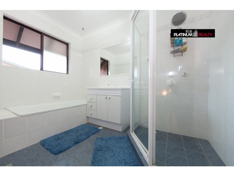 @/111 Salerno Street, Isle Of Capri QLD 4217