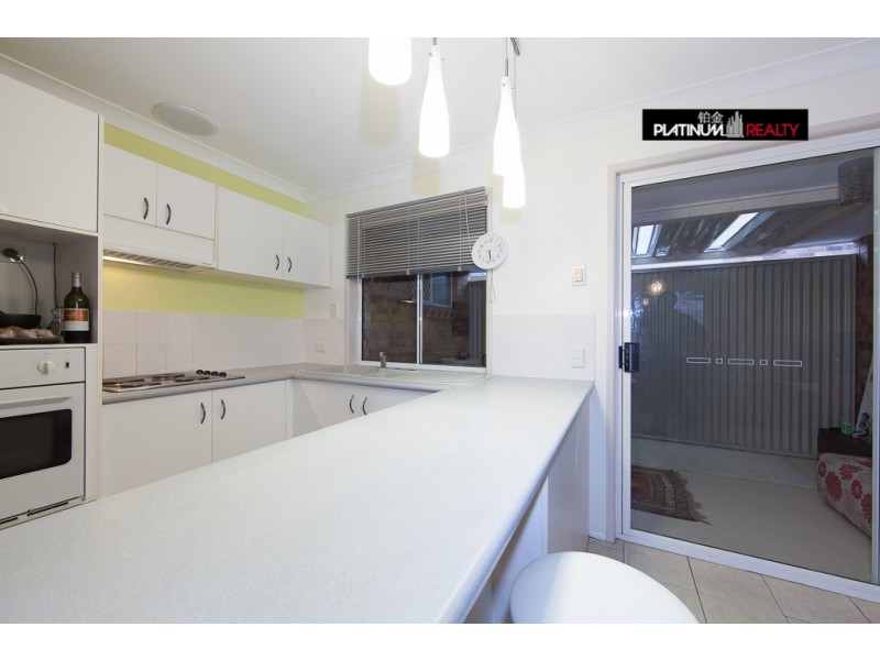 5 Summerwine Street, Burleigh Waters QLD 4220