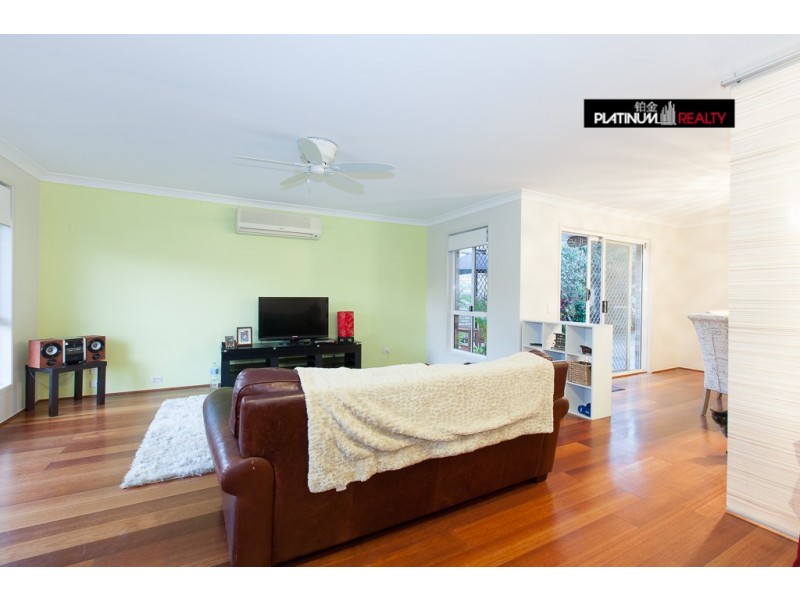 5 Summerwine Street, Burleigh Waters QLD 4220