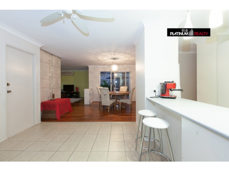 5 Summerwine Street, Burleigh Waters QLD 4220