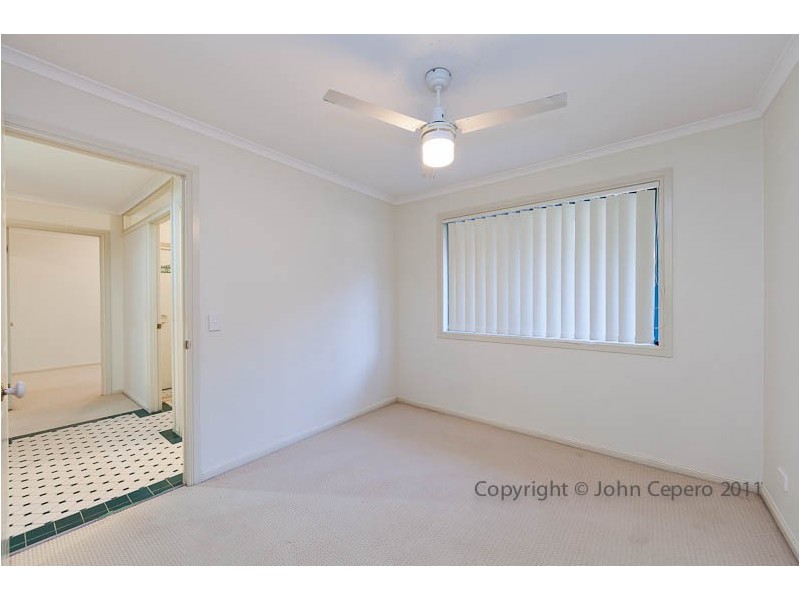 25 Tristan Court, Benowa QLD 4217