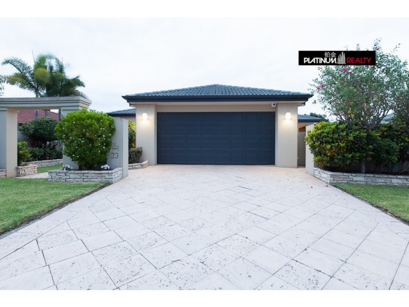 23 Martingale Street, Clear Island Waters QLD 4226