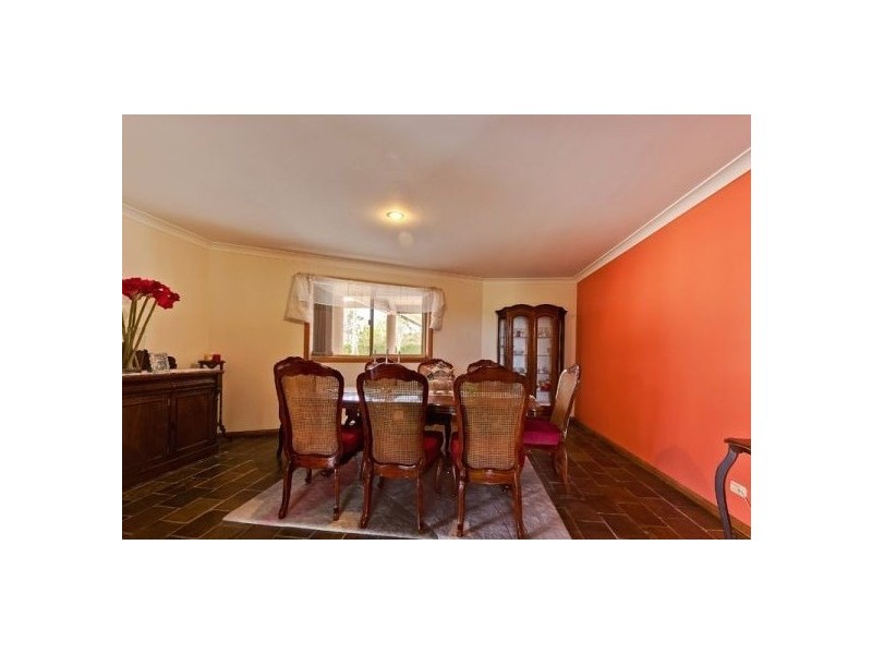 30 Holyrood Rd, Maudsland QLD 4210