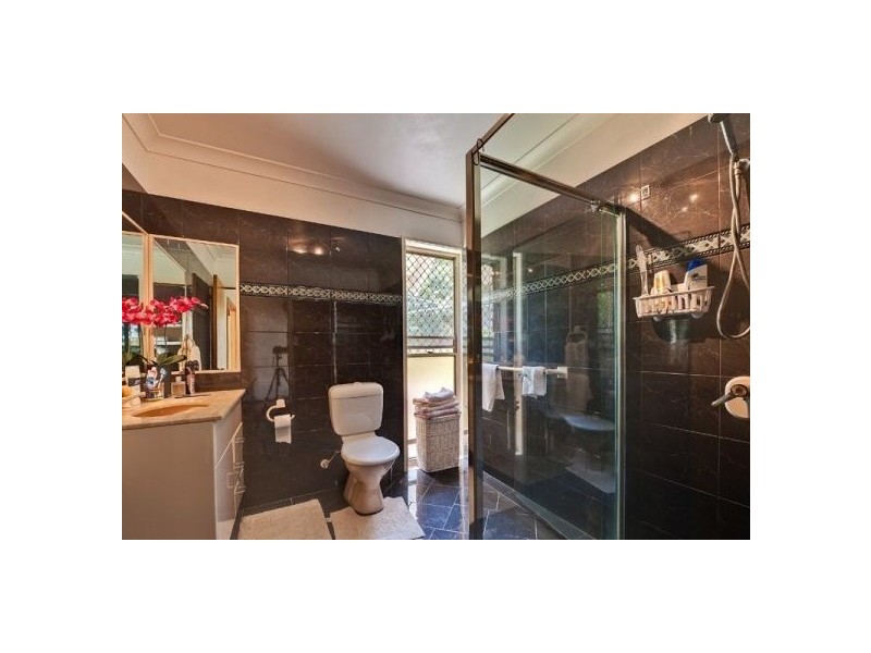 30 Holyrood Rd, Maudsland QLD 4210