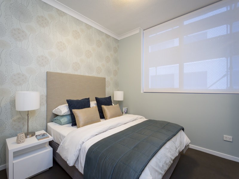 Cnr Imperial parade, Labrador QLD 4215