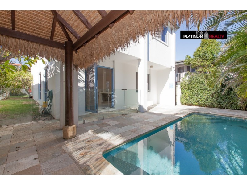 Mermaid Beach QLD 4218