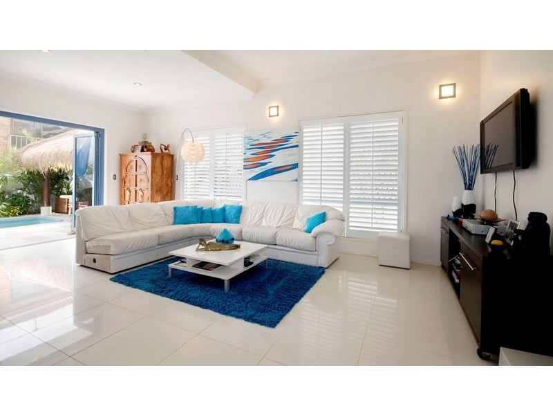 Mermaid Beach QLD 4218