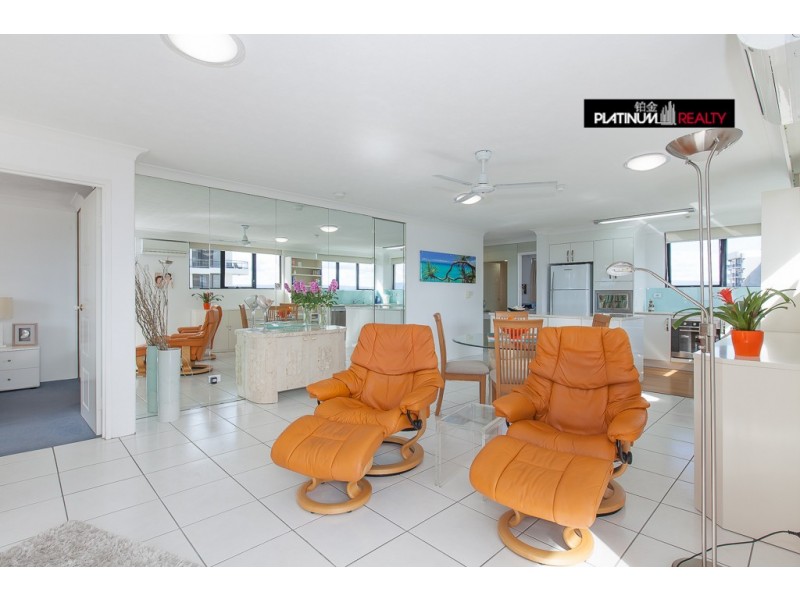 @19 Aubrey Street, Surfers Paradise QLD 4217