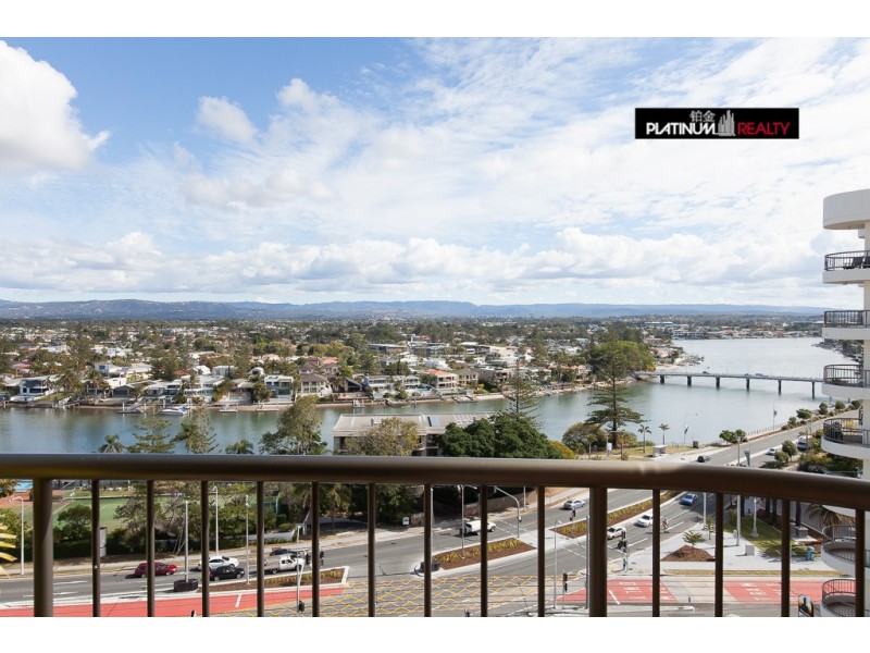 @19 Aubrey Street, Surfers Paradise QLD 4217