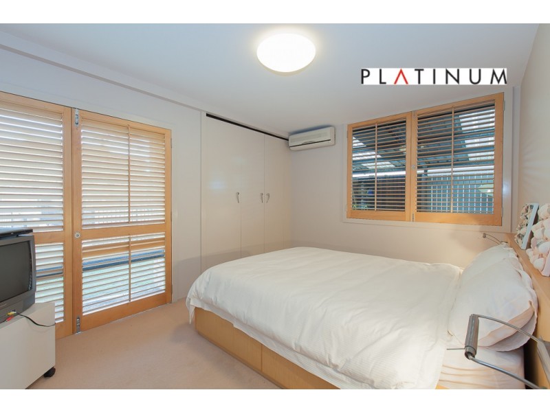 1/61 Garfield Terrace, Surfers Paradise QLD 4217