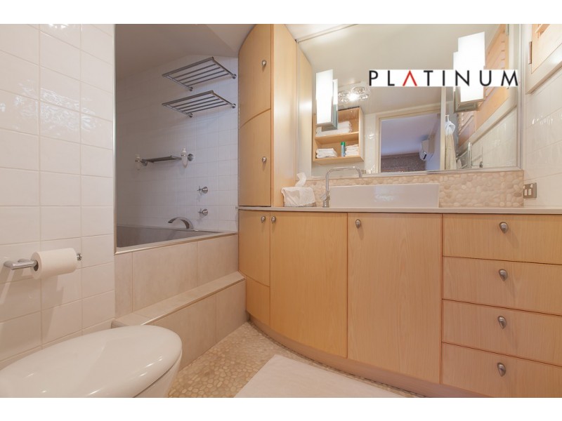1/61 Garfield Terrace, Surfers Paradise QLD 4217