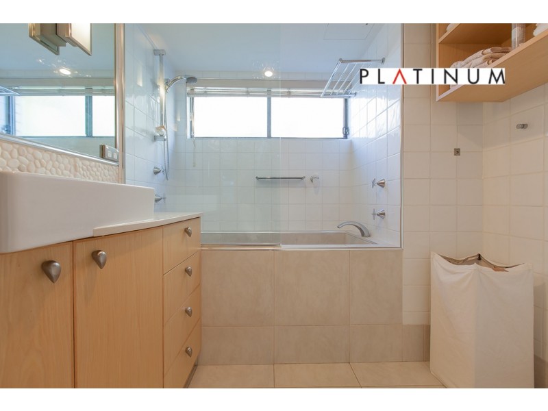 1/61 Garfield Terrace, Surfers Paradise QLD 4217