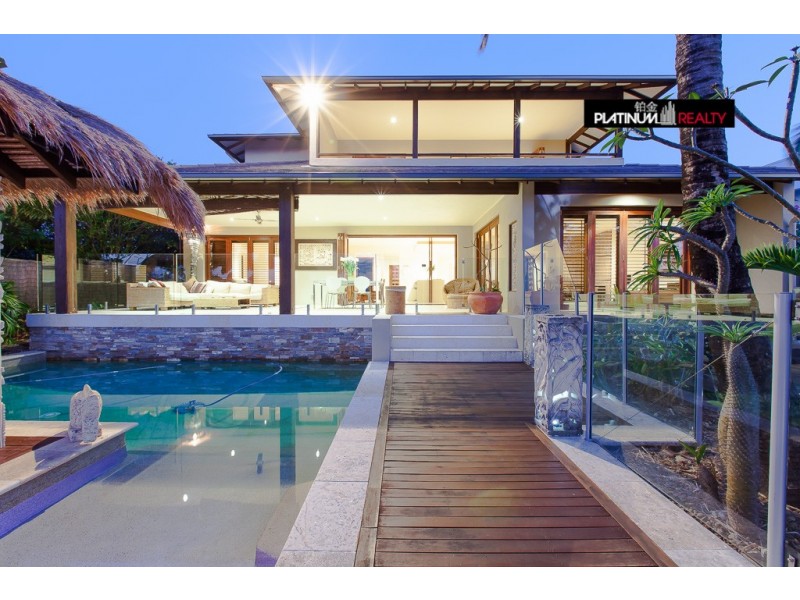 Broadbeach Waters QLD 4218