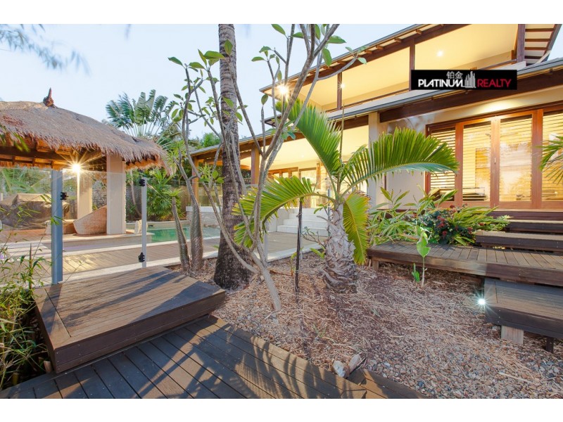 Broadbeach Waters QLD 4218