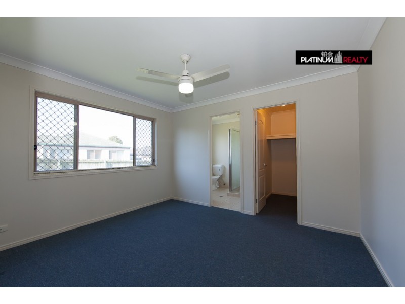 13 Billinghurst Crescent, Upper Coomera QLD 4209