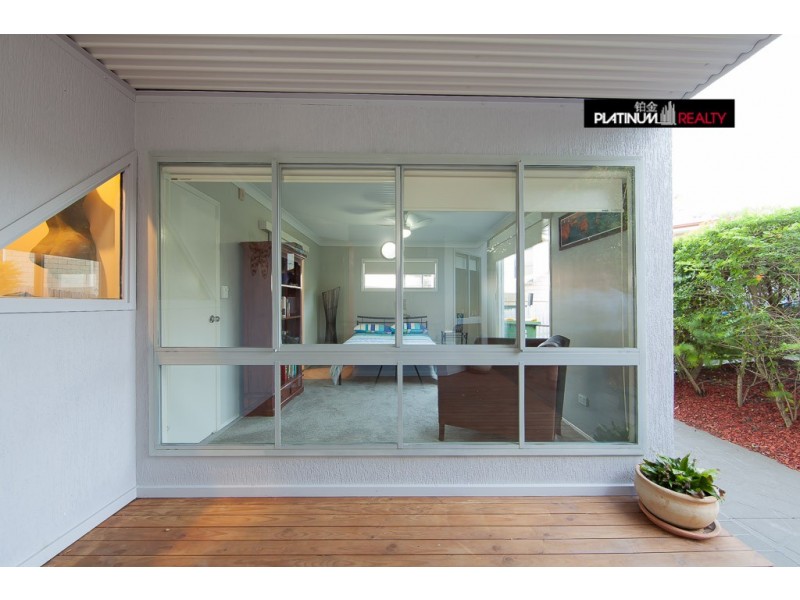 36 Lucy Drive, Edens Landing QLD 4207