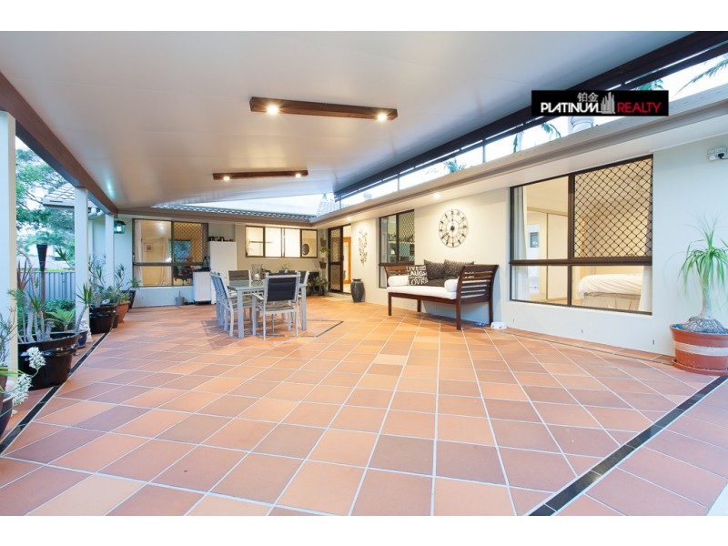 36 Cottesloe Drive, Robina QLD 4226