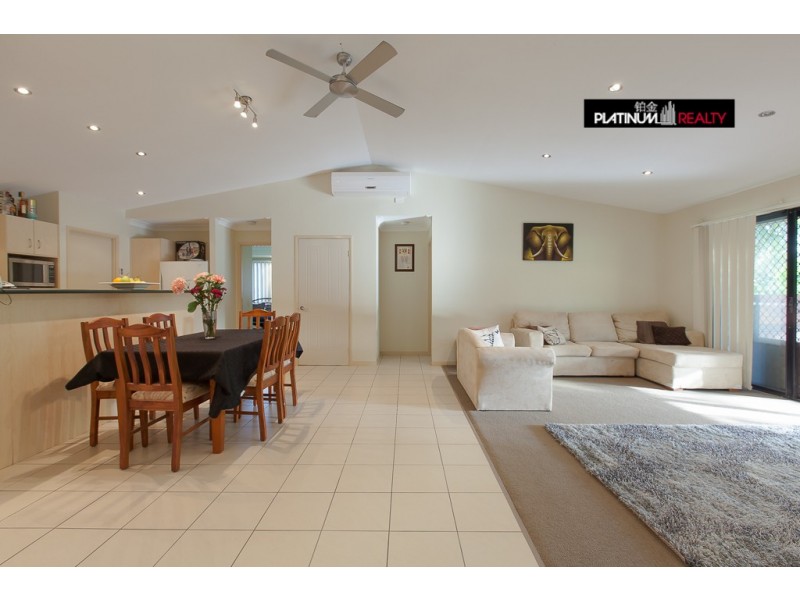 16 Ferngrove Avenue, Upper Coomera QLD 4209