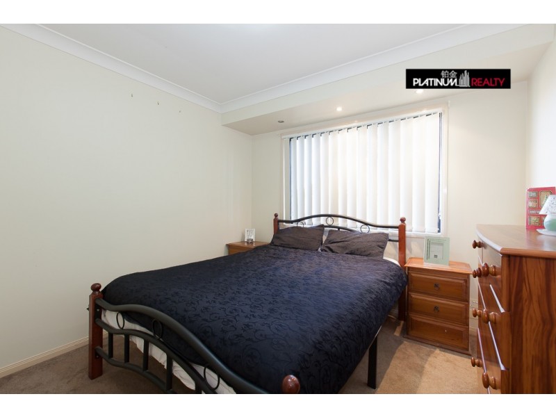 16 Ferngrove Avenue, Upper Coomera QLD 4209