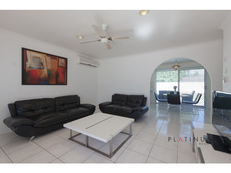 72 Monaco Street, Broadbeach Waters QLD 4218