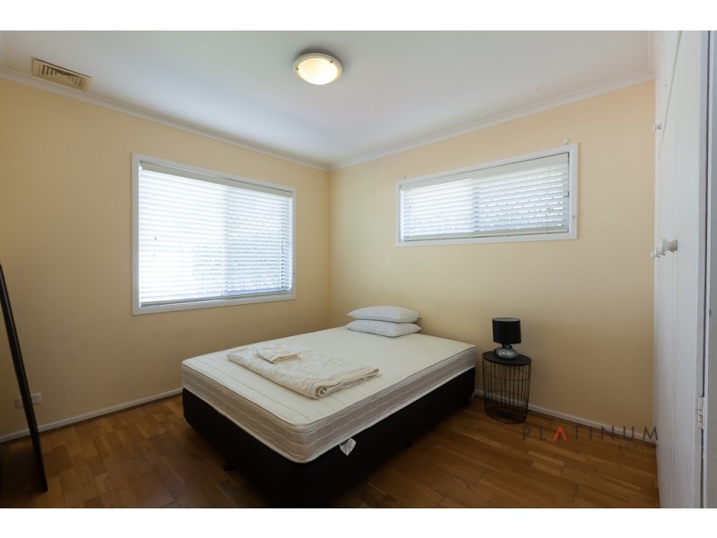 72 Monaco Street, Broadbeach Waters QLD 4218