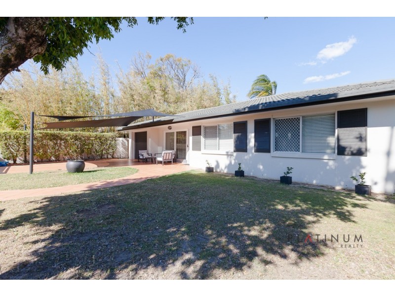 72 Monaco Street, Broadbeach Waters QLD 4218