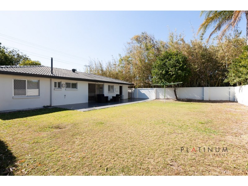 72 Monaco Street, Broadbeach Waters QLD 4218