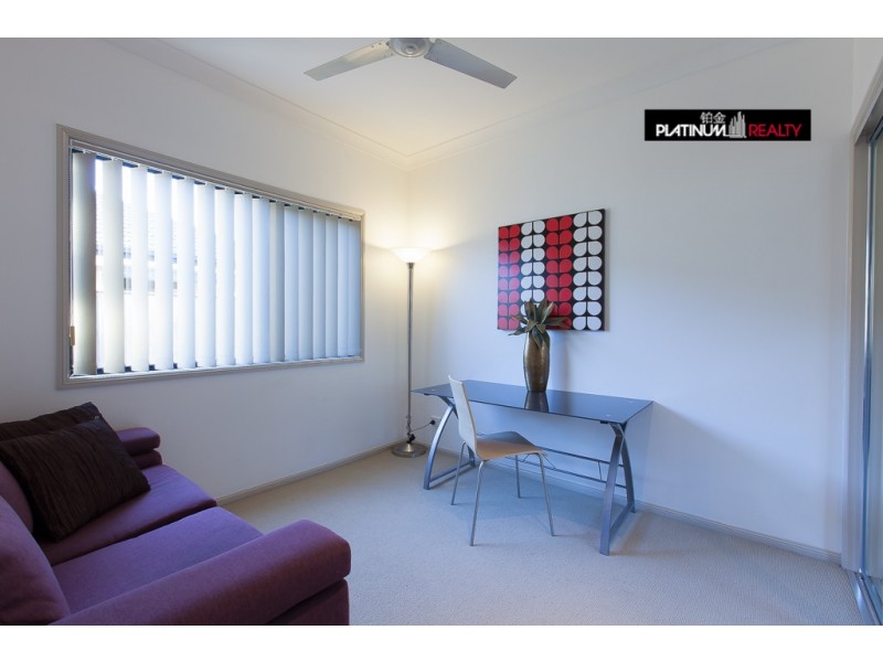 39 North Shore Avenue, Varsity Lakes QLD 4227