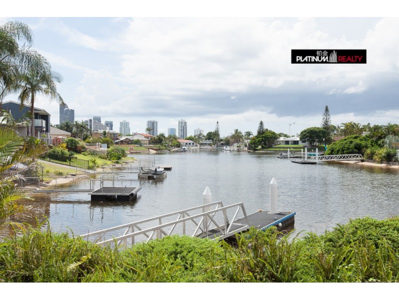 146 Rio Vista Boulevard, Broadbeach Waters QLD 4218