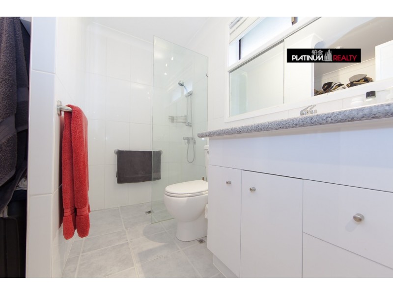 146 Rio Vista Boulevard, Broadbeach Waters QLD 4218