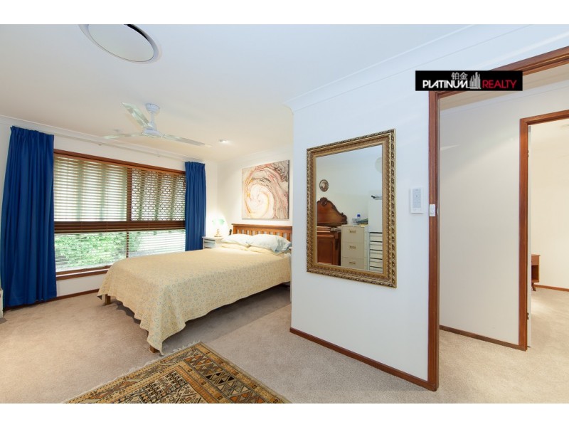 146 Rio Vista Boulevard, Broadbeach Waters QLD 4218