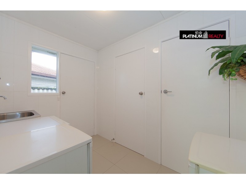 146 Rio Vista Boulevard, Broadbeach Waters QLD 4218