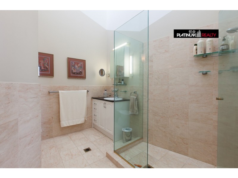 110 Macquarie Street, Teneriffe QLD 4005