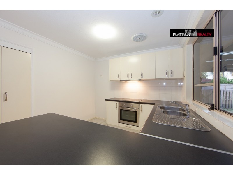 25 Cheltenham Drive, Robina QLD 4226